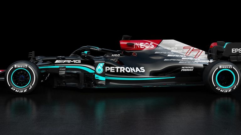 ngbedford's tweet photo. Definitely the most beautiful car on the grid @LewisHamilton @MercedesAMGF1 https://t.co/0yXssW05SU