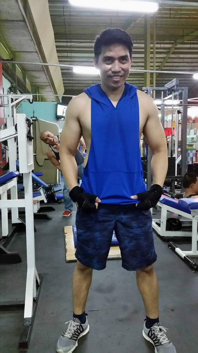 Gymstringerstanktop tweet media