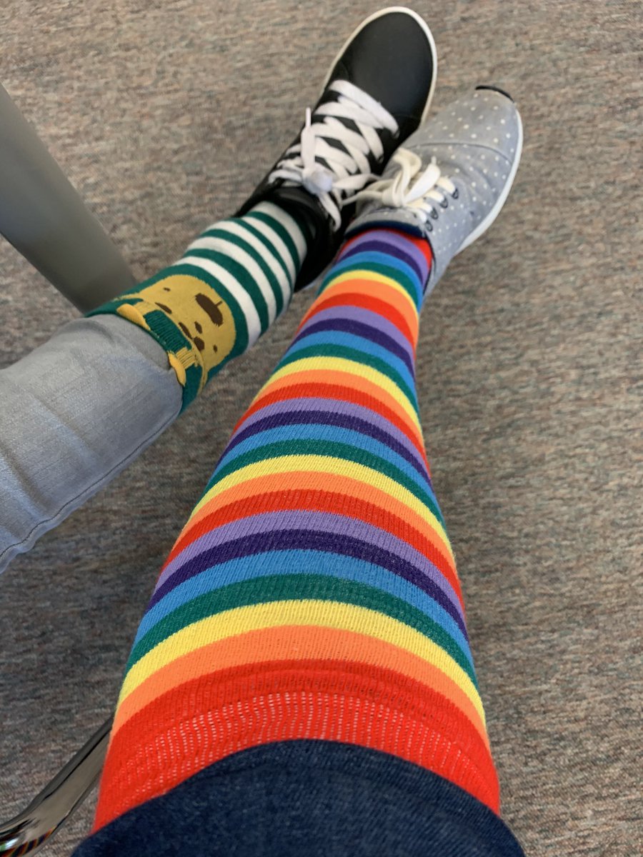 JDanielSPED's tweet photo. Crazy sock day!! @Team_AcworthES @TWalkeracworth @acworthmedia https://t.co/k0QqC57zi4
