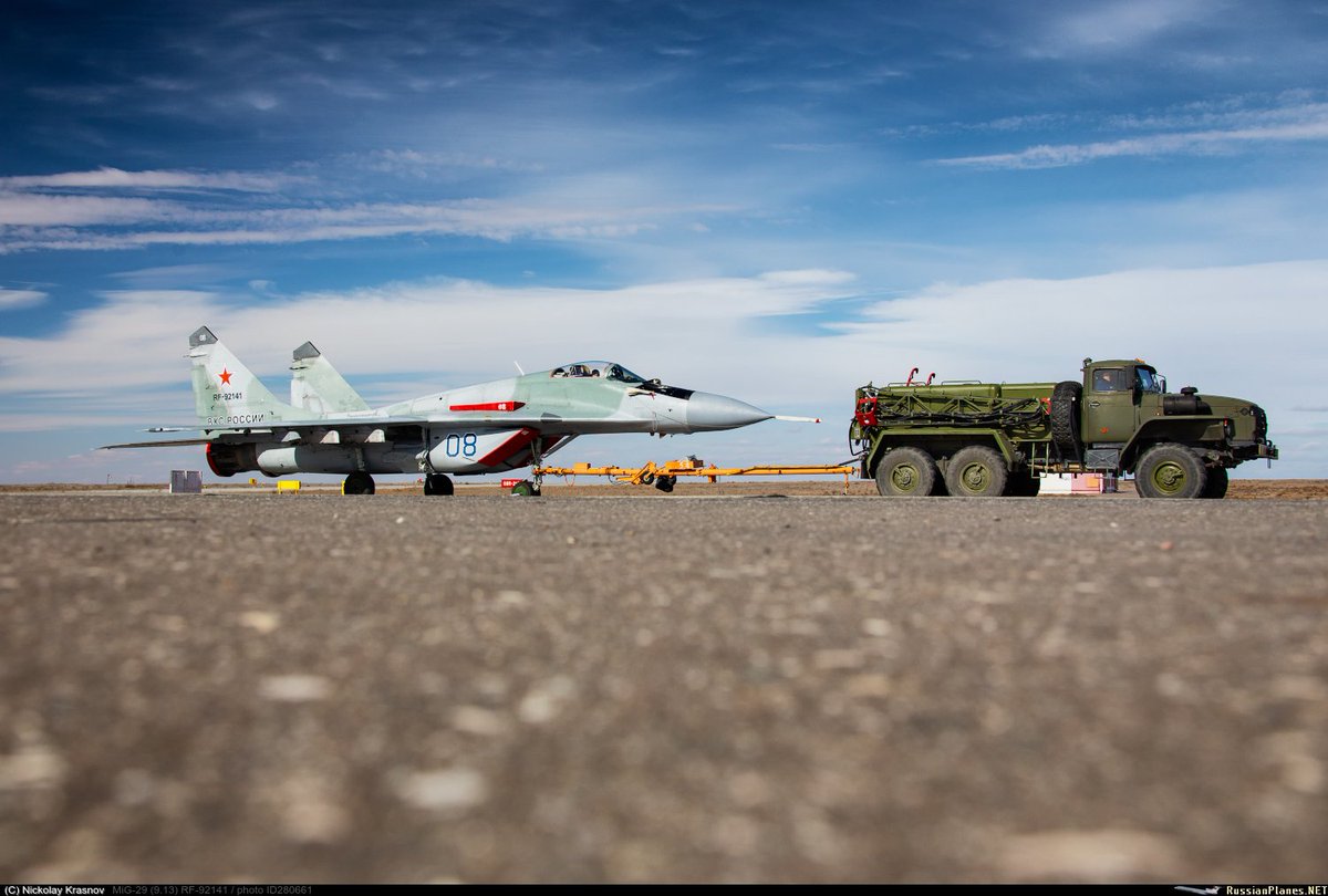 Поехали
#Микоян-Гуревич МиГ-29.
Фото: Николай Краснов, 2019
russianplanes.net/id280661