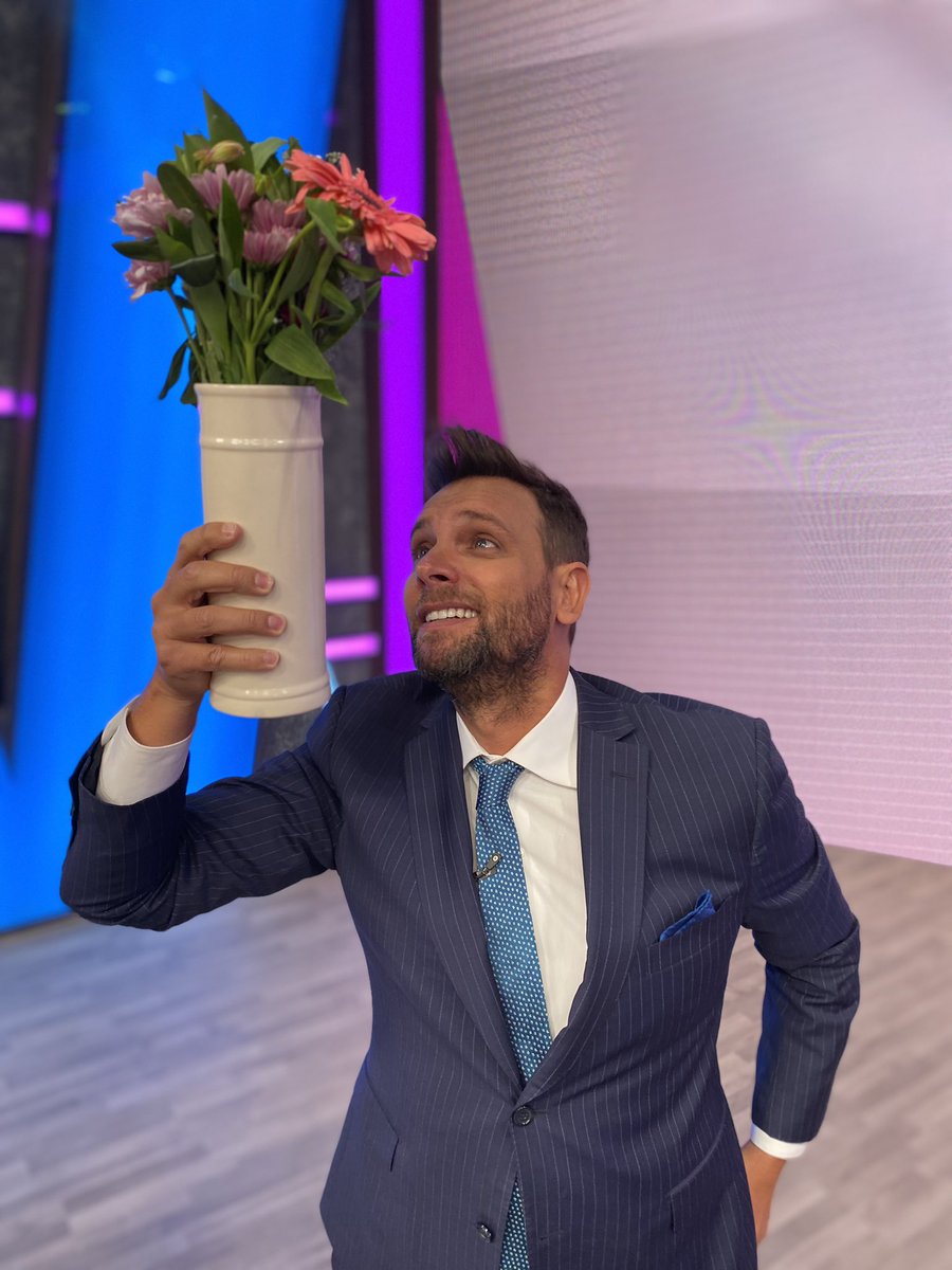 VengaLaAlegria's tweet photo. ¡@patoborghetti logró vencer a la Jefa @jessikortiz en el #UltimátumVLA!
🙌🏻🎉🧠🎊📺 #PascalEnVLA https://t.co/ryMJYailYB