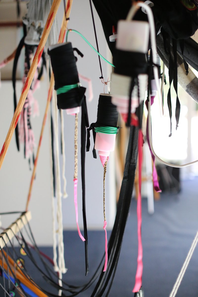 Badrivalian tweet media