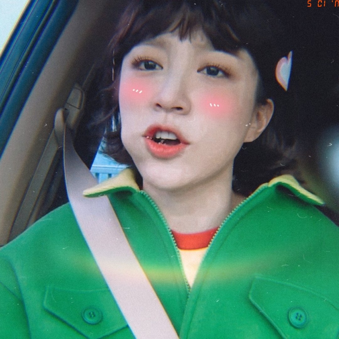 5CIN_____'s tweet photo. Yum yum 😋😋🍫
#Hani #하니 #AhnHeeyeon #안희연 #EXID https://t.co/TJVjCuFRue