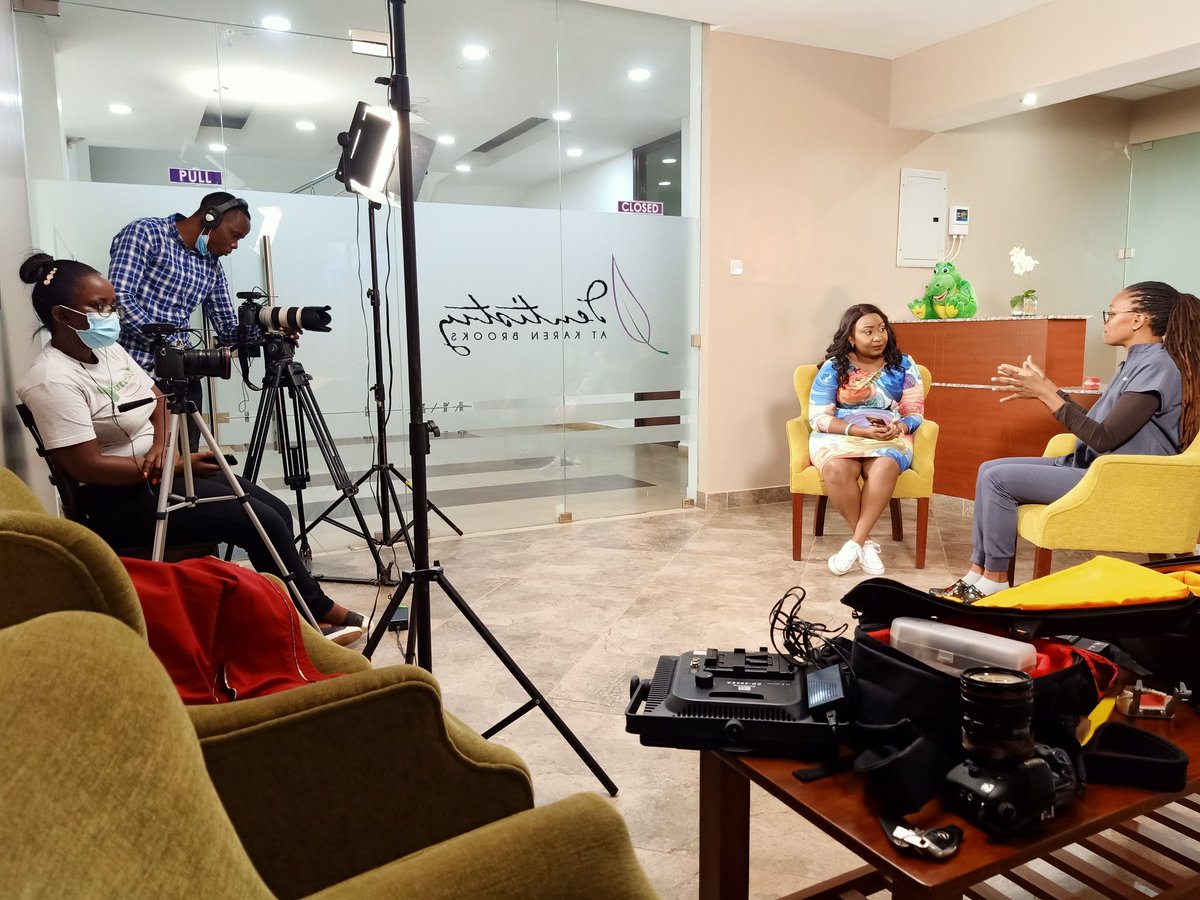 DjSoxxy's tweet photo. Today's shoot was with our dentist Dr. Njeri of Dentistry at Karen Brooks (Next to the Hub) who educated us on the importance of dental hygiene and many other tips. Did you know 20th March is World Oral Health Day? #OnPointMedia https://t.co/Q3wBcV28dT