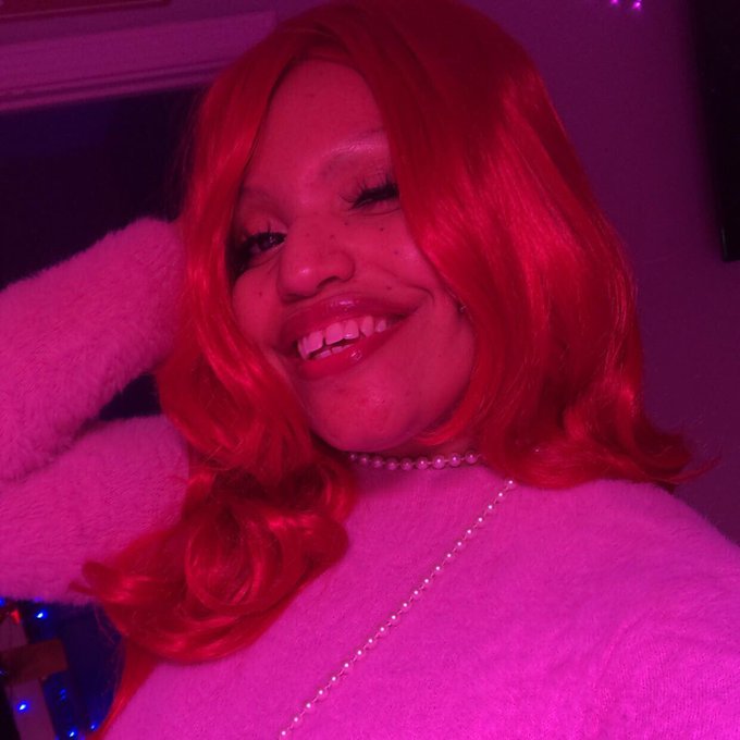 Starting bran new!... Please go give me a follow and help build my new account! &hearts;️  🎀 @xmercyelago https://t<a href="/tag/newengland"class="tags"><span>#newengland</span></a><a href="/tag/entertainer"class="tags"><span>#entertainer</span></a><a href="/tag/maine"class="tags"><span>#maine</span></a><a href="/tag/datenewengland"class="tags"><span>#datenewengland</span></a>