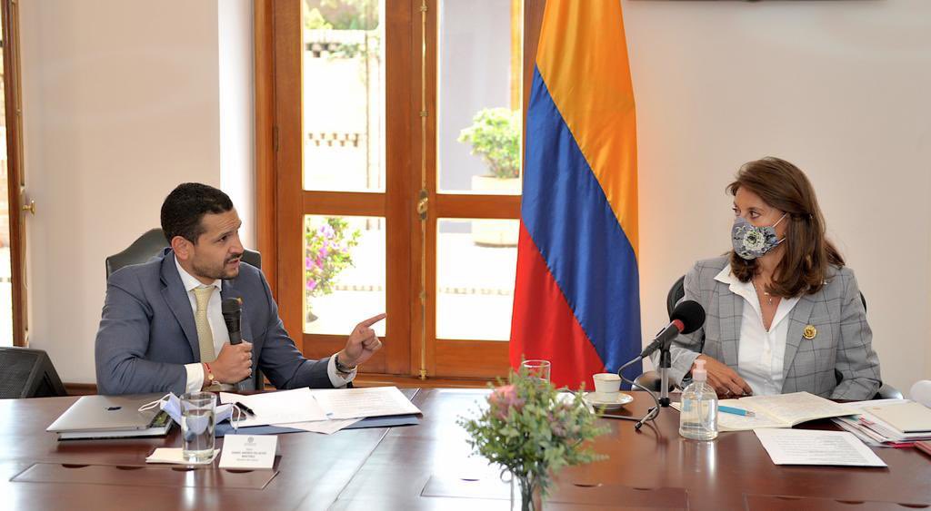 Daniel Palacios tweet media