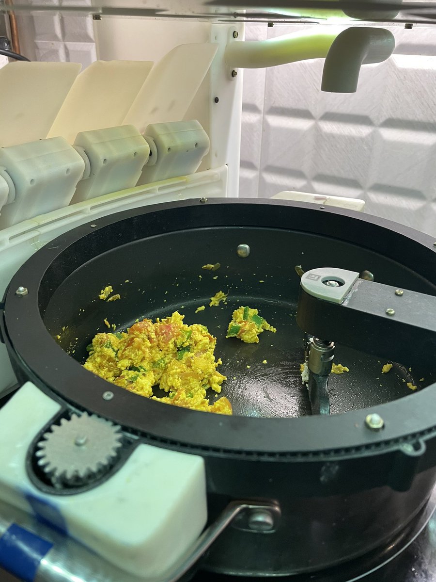 mannuamrit's tweet photo. Day 1 of a week long (free) private alpha trial of @EatwithNymble at our home in Bangalore - among the more fascinating pieces of tech I’ve got my hands on in recent times. https://t.co/k9xRNMSvHr