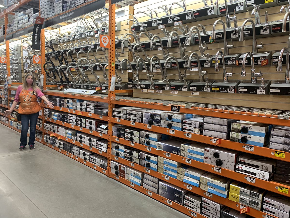 Debbie working Out of Stocks in the faucet aisle!  Perfect bays at 2817!  Way to go Debbie! #THD2817 <a href="/HanzlikJoe/">Joe Hanzlik</a> <a href="/rymoflan/">Ryan Flanagan</a> <a href="/CampSweenScott/">Scott Sweeney</a>