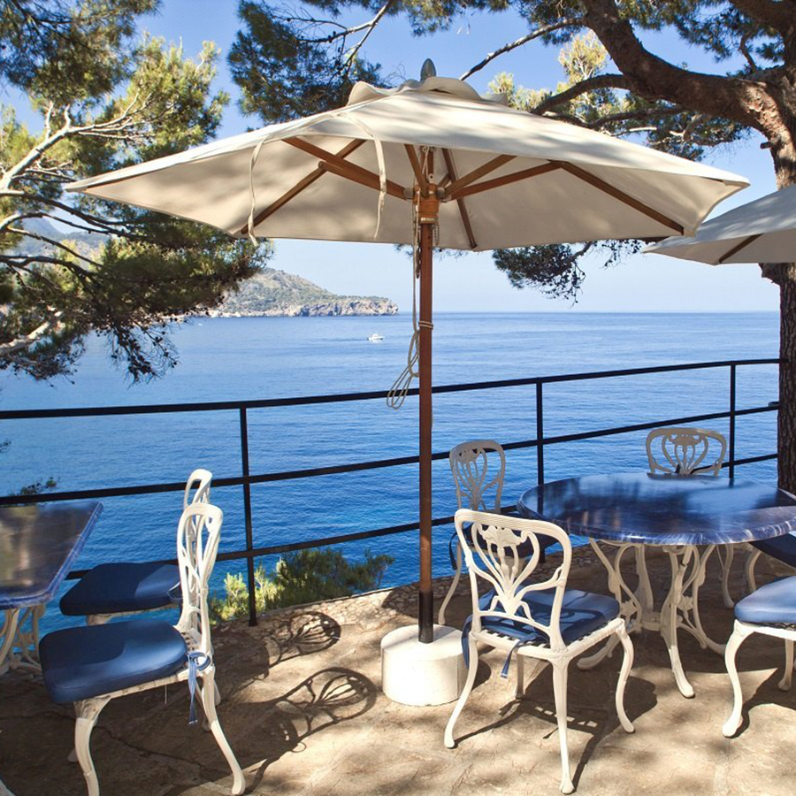 sollerweb's tweet image. Hotel Showcase.... 1 a day.... explore Deia...explore the Tramuntana ⛰️

HOTEL ES MOLI - Stunning 17th century manor house in Deia, converted into a 4-star hotel in 1965, and offering true Mallorcan hospitality.

sollerweb.com/esmoli.html
Reservations: +34 971 639 000
@hotelesmoli