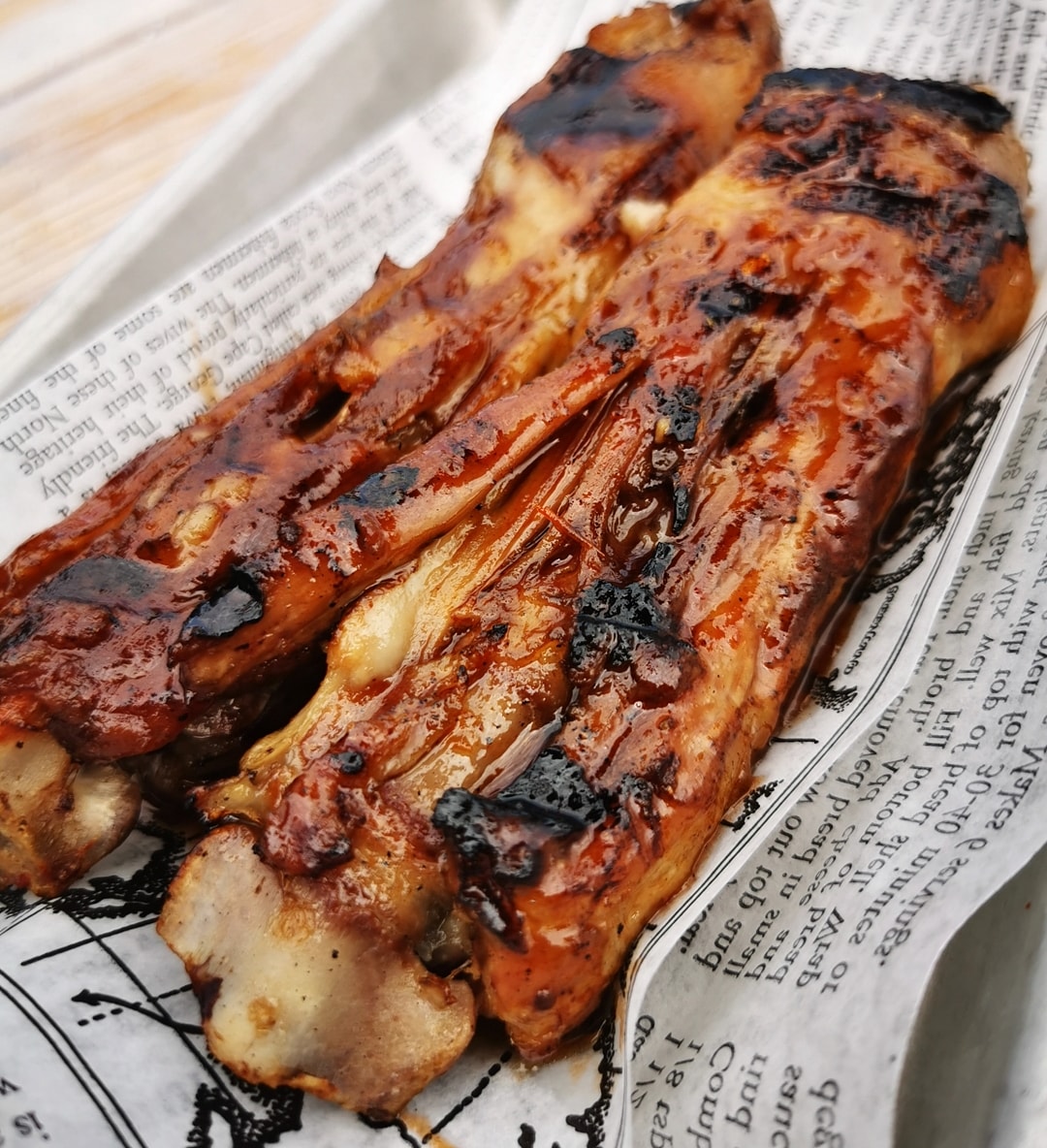 FRESH LOCAL PIGTAILS 🐖🐖🐖
.
.
Get them while quantities last 😍😍
.
ORDER ONLINE: lancsmokehouse.moduurn.com/home