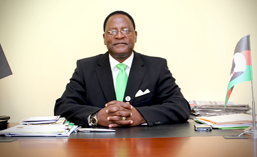 allafrica's tweet photo. Malawi's Chakwera Ready to Trim Presidential Powers https://t.co/KgJSh6Fxuj #Malawi https://t.co/LC9Nz8u4I6