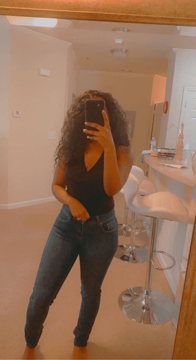 Imunique_Duhh's tweet image. Working on my summer body 📌