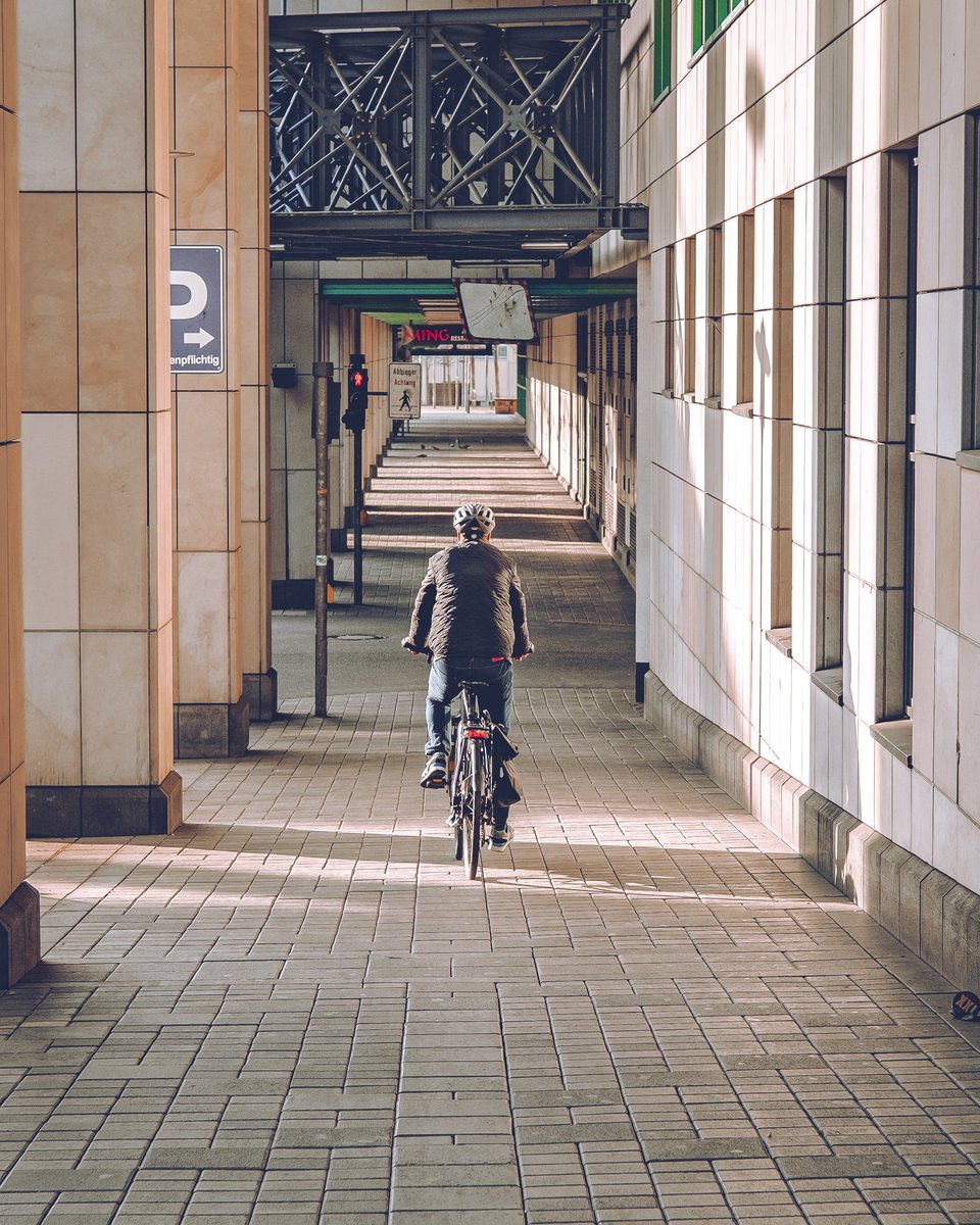 City of #bikes 

#saarbrücken
.
.
#clickcity #urbanromantix #streetshared #way2ill #citykillerz #fuji #streetphotography #streetmagazine #urbanandstreet #agameoftones #fujifilm #toneception #photocinematica #saarland #streetgrammers #cine #creativityforall #streetstyle #bikelife