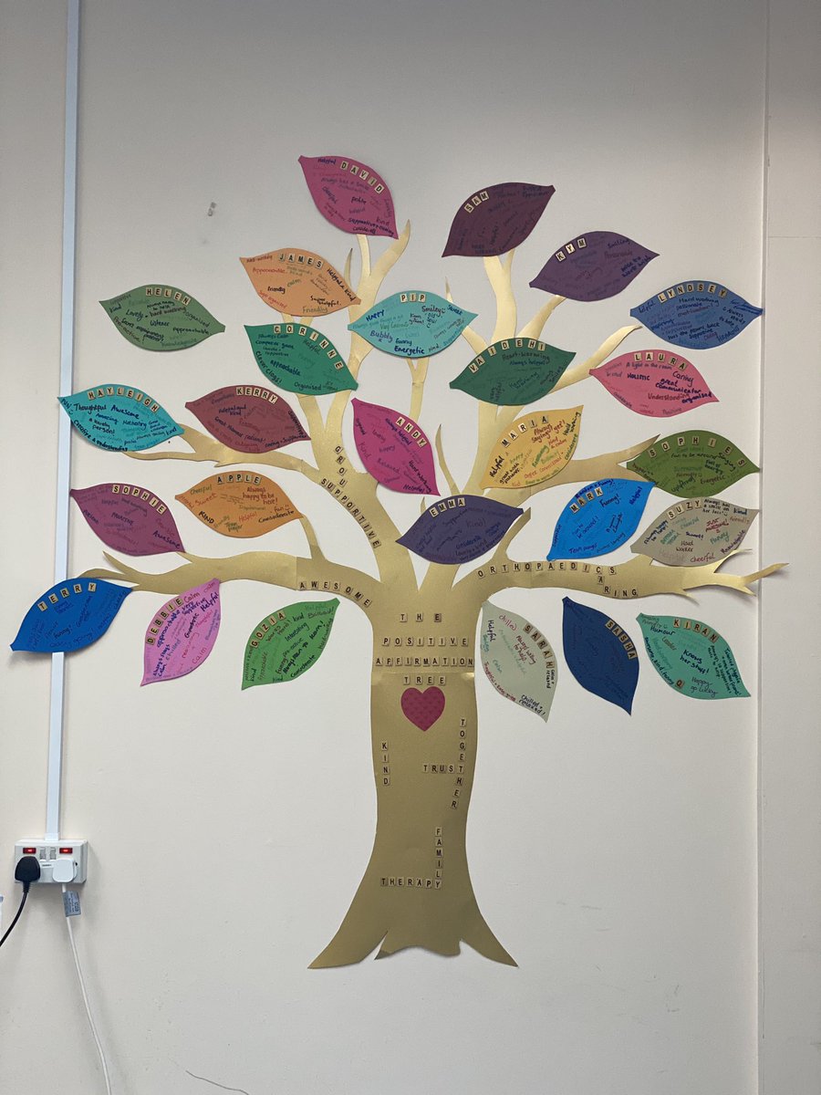 sashalopezpt's tweet photo. Our amazing OT Laura Brown put this idea together, and it really has lifted everyone’s spirits! #positiveaffirmationtree #bekind #teamwork #nhs @ESNEFT_AHPs @Team_ESNEFT https://t.co/GYhwwqVG5z