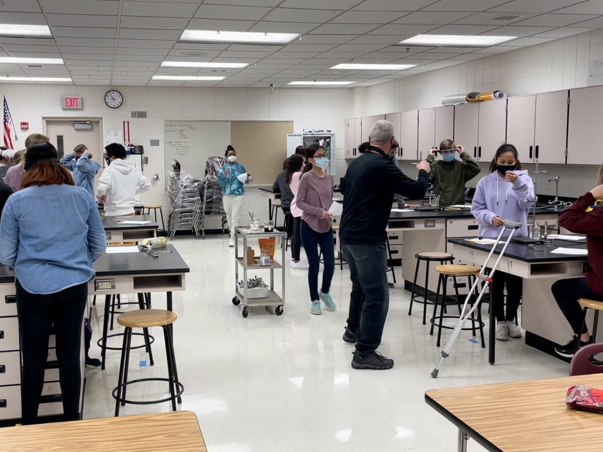 MGSHPrincipal's tweet photo. So nice to welcome our 10th and 11th grade Crimson students again, and to see teaching and learning occurring throughout the building! We’re back to 50%! #WeAreCrimson https://t.co/EvXRG25FX5