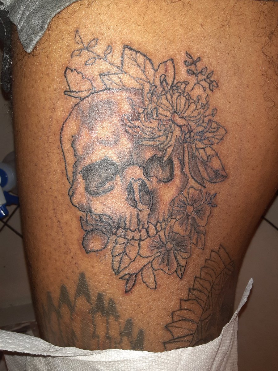 droploco901's tweet photo. New ink https://t.co/Av5vxGU7DX