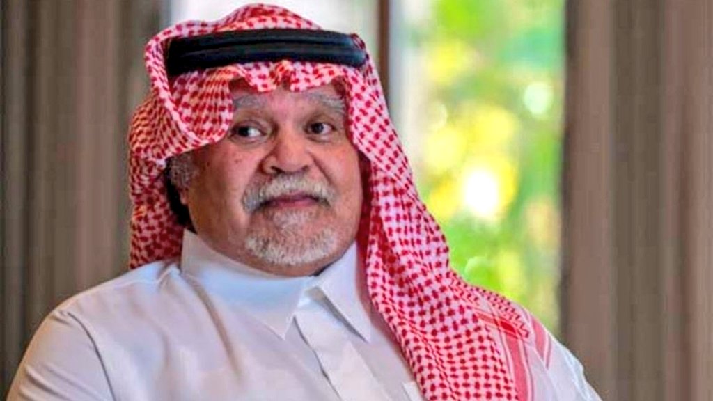 otafah_99's tweet photo. @AJELNEWS24 وما رميت إذ رميت ولكن الله رمي 
اجلدهم يا طويل العمر ياطيب الاصل 
تري يرمونا بالطوب ونسوا أن بيوتهم زجاج
مصائب العالم كلها ومآسي الشعوب هم سببها
ايران بكل قباحه تشنق وتقتل ولا أحد يقولها شي امننا واماننا قاتلهم غيض قل موتوا بغيظكم. https://t.co/ciq4As3FzO