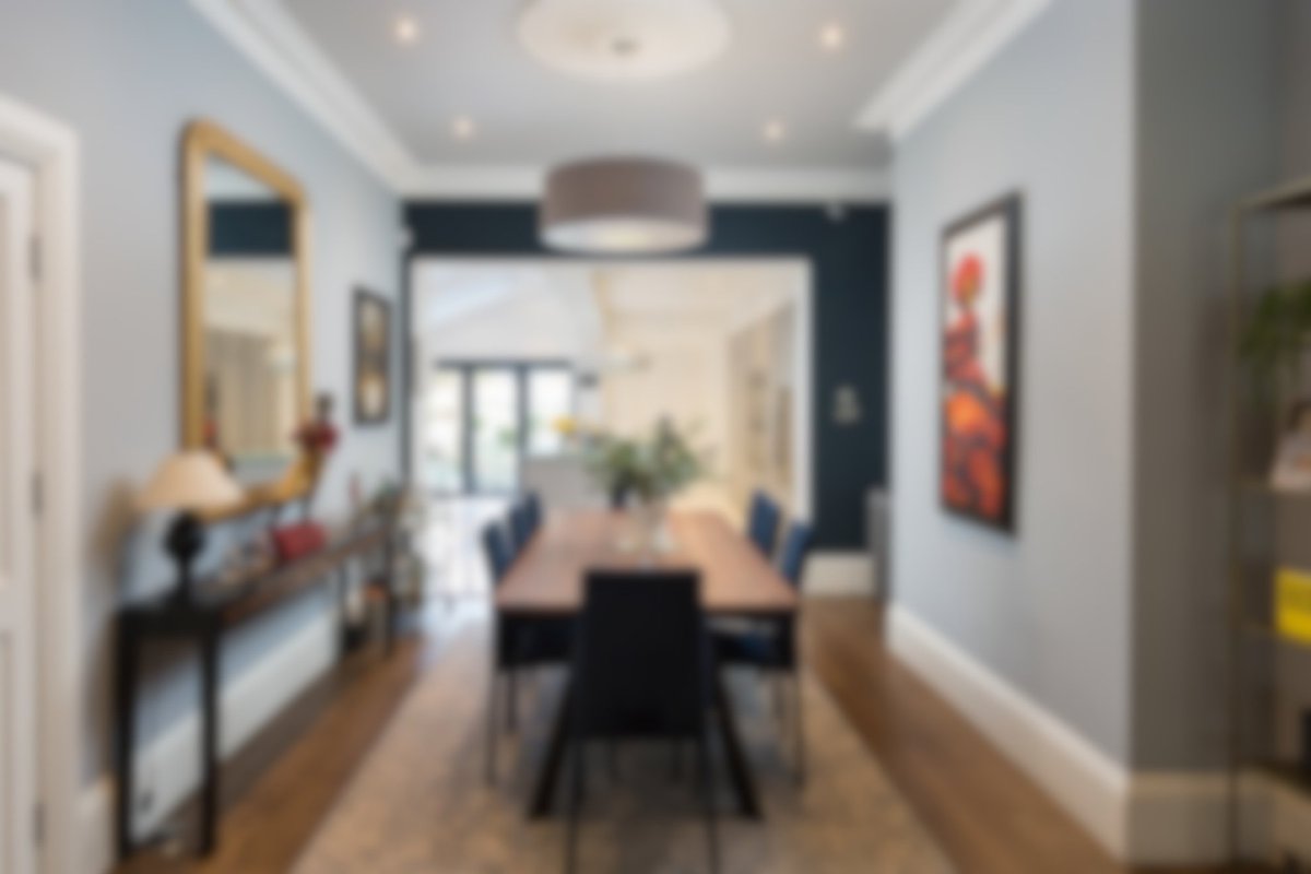 Blenkinandco's tweet photo. Another sale agreed on an outstanding York town house.  We discreetly introduced a cash buyer to this house on one of York's best streets. #CityCountryCoast #offmarket #privatemarketing #underthecounter #sold #YorkAgent #townhouse #CityofYork #periodhouse #realestate #estateagent https://t.co/L6nbaTYbT5
