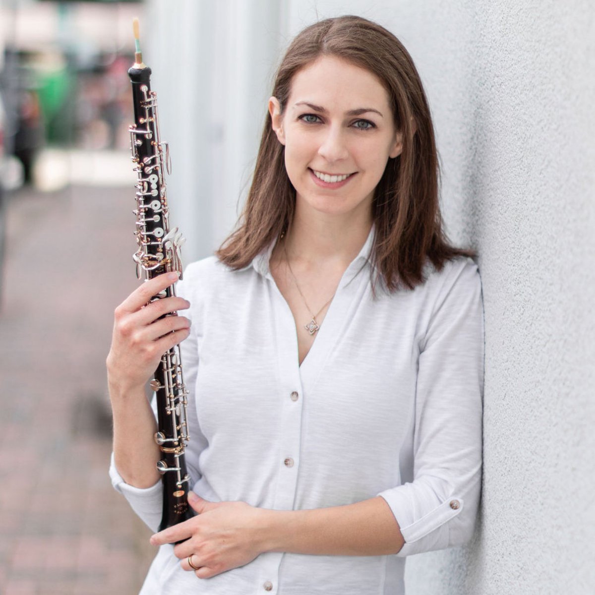 musicbuk's tweet photo. Meet Christina Gavin, Second Oboe with the Atlanta Opera. She is a patient and accommodating instructor. In just a few lessons with Christina, you'll notice that significant progress has been made.
#musicbuk #musicmadesimple https://t.co/itoqsYtt1h