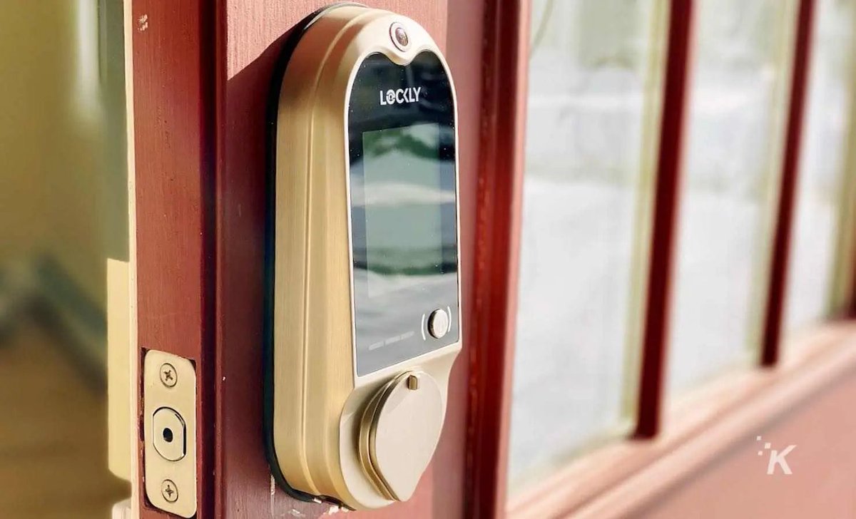 kn0wtechie's tweet image. Review: Lockly Vision Doorbell Camera Smart Lock
knowtechie.com