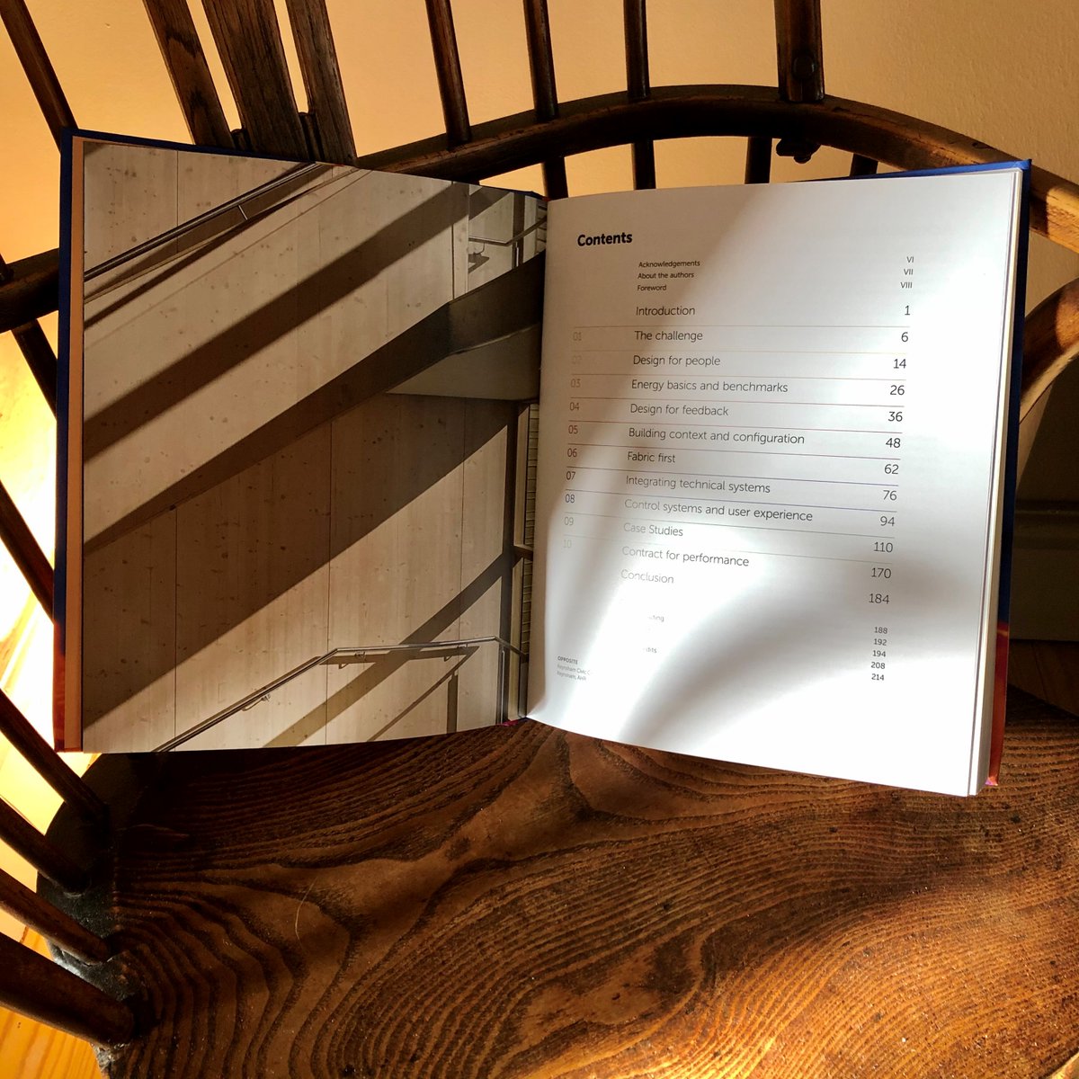 GinnyMills's tweet photo. VERY excited to share a sneak peek of @JuditKimpian @HattieHartman and @sofiepelsmakers' incredible new book: everything you need to know about design &amp; performance feedback to tackle the #ClimateEmergency - described as a gamechanger by @fionnstevenson!

https://t.co/ZN6YvWdcOT https://t.co/96f18Nvjha