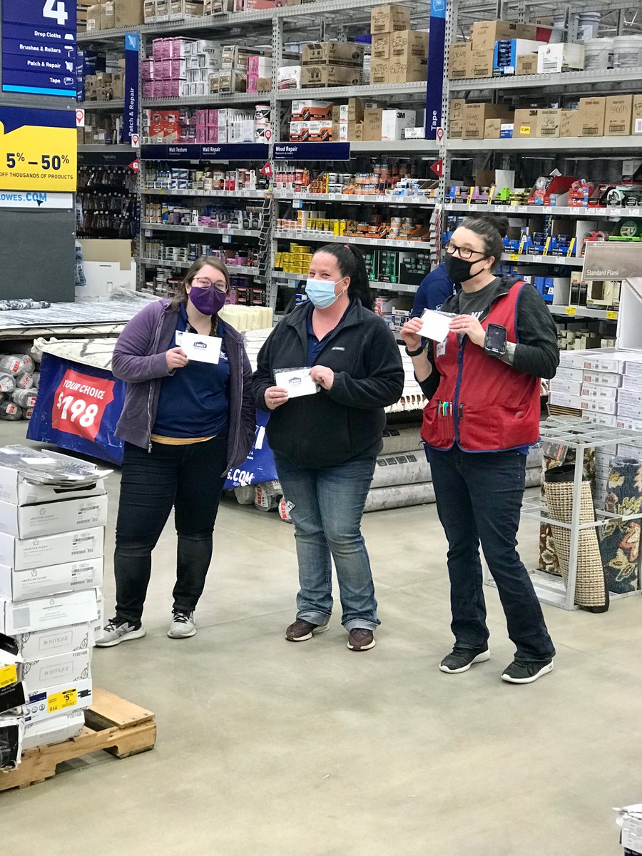 Voice team shouted out these awesome ladies for cleaning the break room all last week! #cleanandsafestores✨