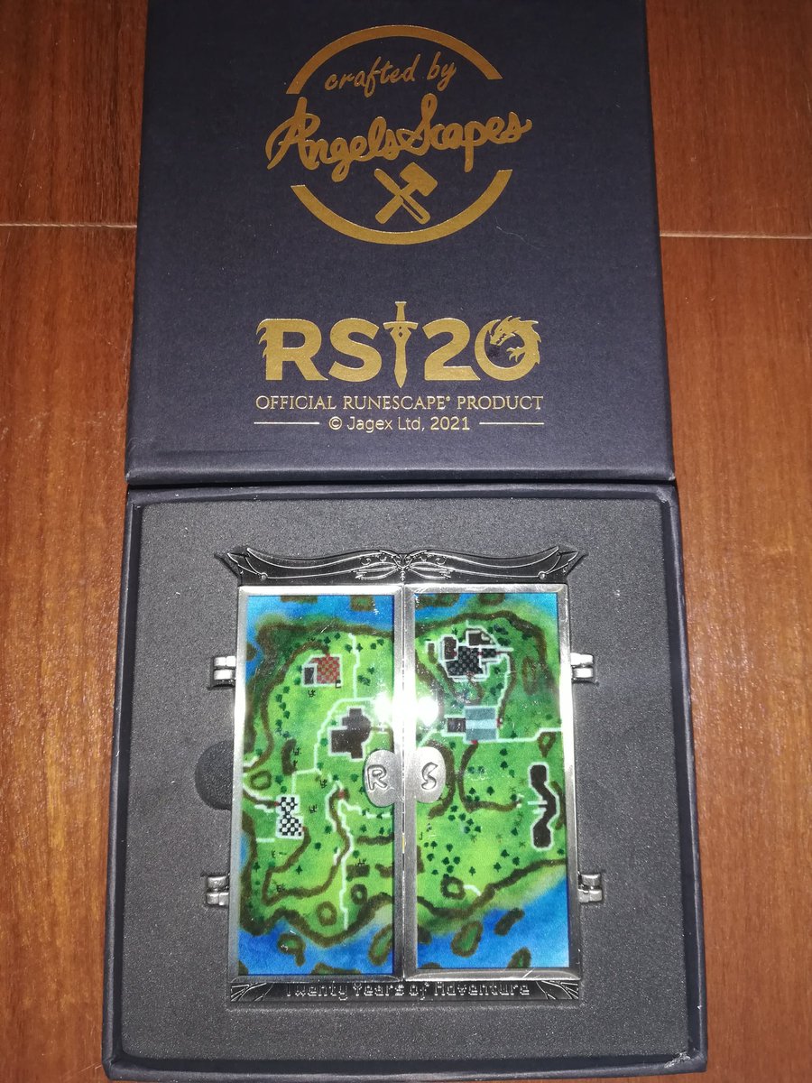 SalixScape's tweet photo. And here is the #20YearsOfRuneScape #RS20 @RuneScape Tutorial Island / Lumbridge Castle pin booklet by @AngelsScapes ! It looks awesome! https://t.co/I0SISGjyPL