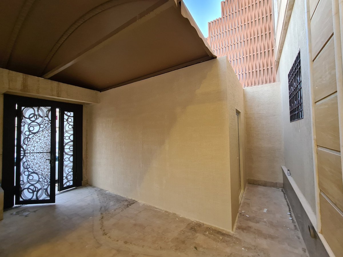 ksaSmartBuild's tweet photo. تفكر توسع بيتك وملاحظ احتياجك 
شوف شغ��نا خلال ٣ ايام فقط 
وسعنا البيت شعور جميل وكلام طيب مت عملائنا 

#نطالب_بالارشادي_جامعه_الموسس https://t.co/ZZNhmRPy5s