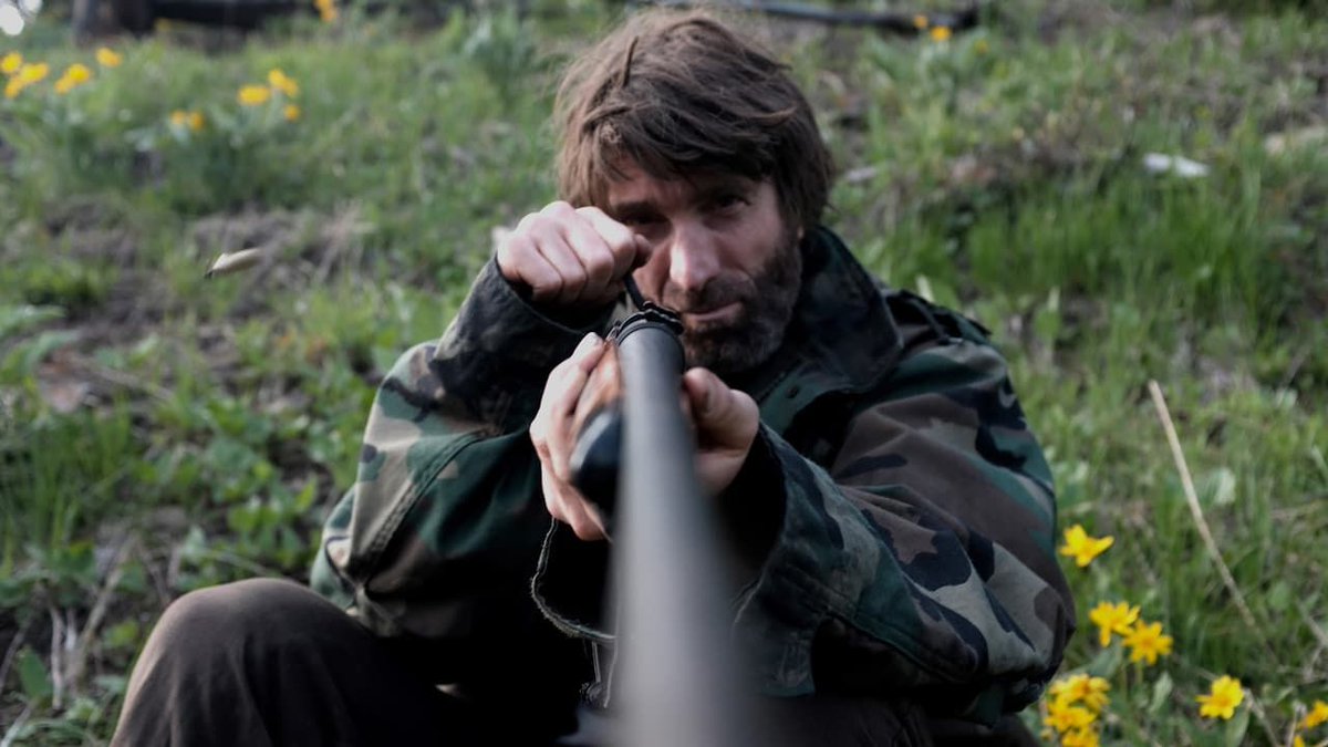 moviebreak_de's tweet image. #Berlinale2021: Unsere #Filmkritik zu #TedK von #TonyStone mit #SharltoCopley | "Angeordnet um die herausragende Darstellerleistung Sharlto Copleys entfaltet Regisseur Tony Stone die filmische Monografie eines Attentäters" | #Berlinale buff.ly/382D11e