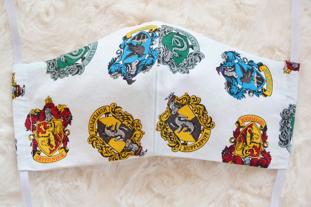 DaphneLewis18's tweet photo. “Hogwart’s Houses” Washable Face Mask https://t.co/epJDFqg0fM #facemask #harrypotter #shield #protector #cover #filter #nosewire #elastic #cotton #washable #allergy #dust #womens #teenager #boys #girls #childrens #mens #blue #green #red #yellow #white  #hogwartshouses #fittedmask https://t.co/eZfd3xkyeI