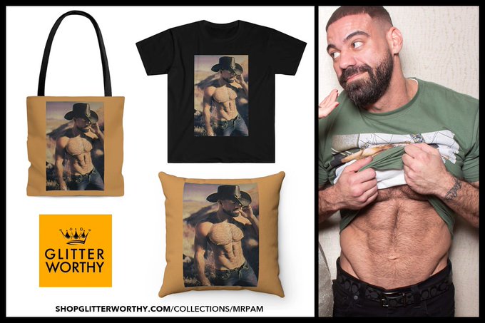 2 pic. Thanks Cybersocket! Great article, check out my Wearable Art! #IAMGLITTERWORTHY https://t.co/eiQHyexIpQ