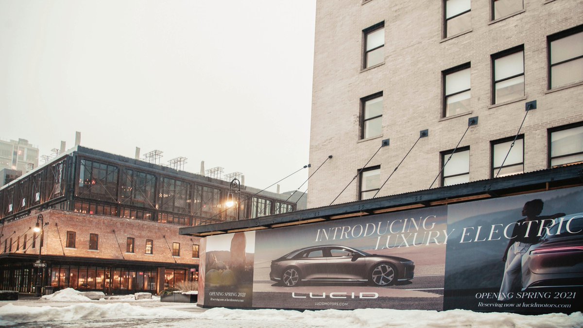 LucidMotors's tweet photo. Luxury electric is making its way to NYC. Are you ready to see #LucidAir at our newest East Coast Studio? Opening this Spring in Meatpacking District. https://t.co/6g9h4rTs5z