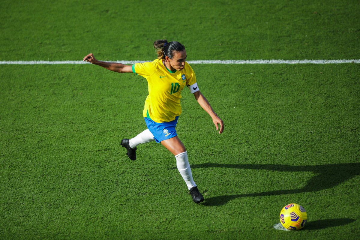 In honor of the GOAT’s birthday, the State of Rio de Janeiro has officially declared February 19th as Women’s Football Day. 👏⚽️

𝙈𝙖𝙧𝙩𝙖 𝙙𝙤𝙞𝙣𝙜 𝙈𝙖𝙧𝙩𝙖 𝙩𝙝𝙞𝙣𝙜𝙨.