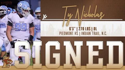 TyNicholas2021's tweet photo. Committed!! 🦅🦅🦅 @LehighFootball @RDvoracek_LU @PantherPride_FB @mikefladell https://t.co/jOwF69QwsZ
