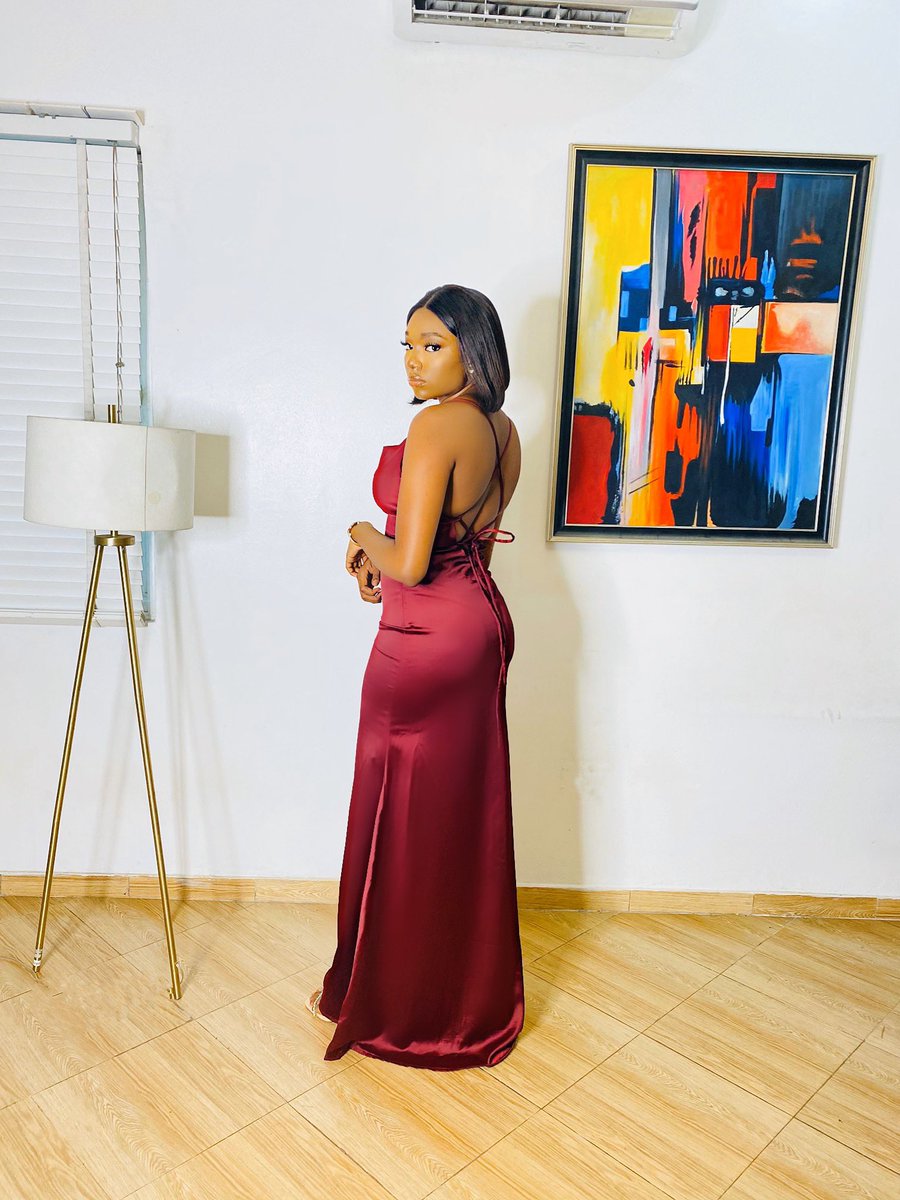 amack_ng's tweet photo. NEW IN- Our ‘Oma’ gown accentuates your curves, it is smooth and comfortable. Hurry now to get this piece

Shop Oma
Uk 6-22
N17500

————
Send a dm to shop
Or click the link in bio 
————
#PiecesErica Burna Obagoal BREAKING NEWS Meghan Mikel https://t.co/xqpI0BUzJv