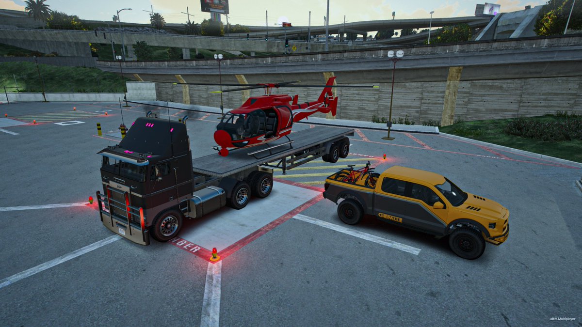 PhoenixRP_DE's tweet photo. Heute #Update auf #PhoenixRP
Bisschen was für alle dabei mit neuen Abschleppmöglichkeiten, PD-Nagelbänder, neue Klamotten, neue Autos. Sogar Helikopter könnt ihr nun mit LKWs transportieren!

#GTA #GTAV #GrandTheftAuto #GrandTheftAutoV #Hype #Roleplay #GermanRoleplay #GTARP https://t.co/x4PDxGNYEZ
