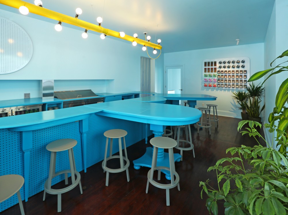 e_architect's tweet photo. Designed by Julia Jamrozik and Coryn Kempster the conscious reuse of found elements and the bespoke application of ordinary materials gives Tipico Cafe in Buffalo, a vibrant identity

https://t.co/oPqYbuc1HL

#BuffaloCafe #NYCafe #NYCafeInterior #Buffalo #NY https://t.co/Kjmoe627Yk