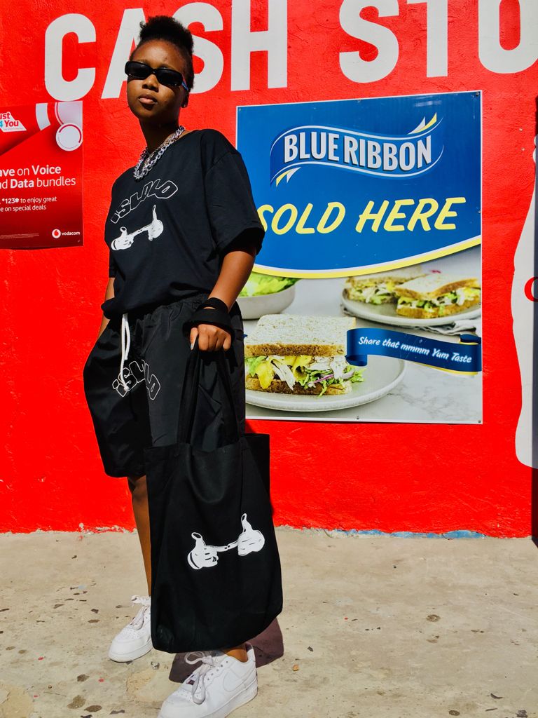 SnipMabhakethy's tweet photo. @Holy_AlphaSA for Islolo Wear
A concept by @SnipMabhakethy 
#IsloloNdawoyonke 👉🏿👈🏿🚀 https://t.co/NqLD3c82xk