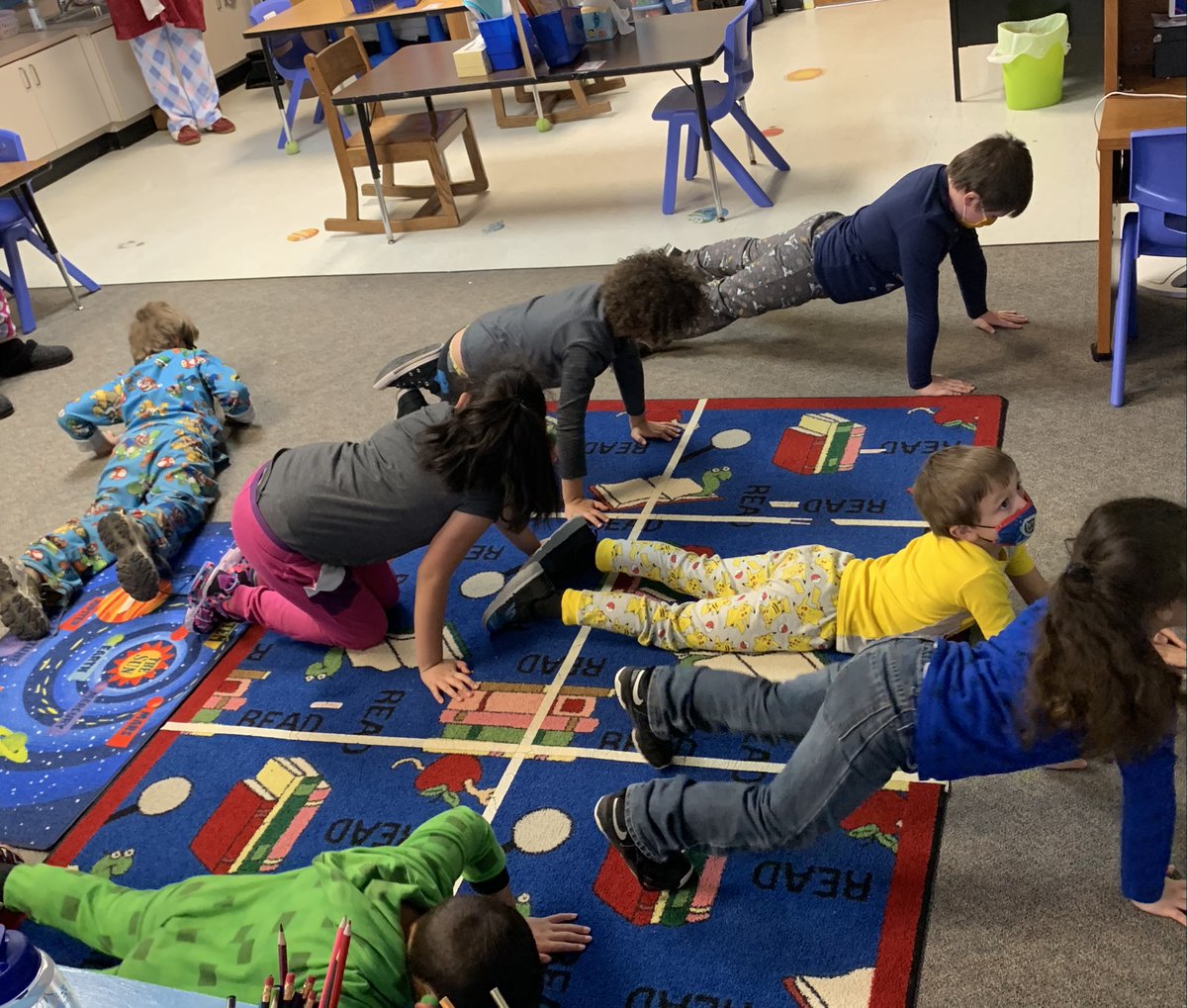 hescubcats's tweet photo. Mrs. A's class had so much fun kicking off @SONorthCarolina and participating in the first session of the #PartnerUpPowerUp series. They enjoyed stretching like superheroes and getting their bodies moving. This was the first of a 10 week series of events. @HCPSNC @HESCubcatsPTO https://t.co/14OJiHvFT3