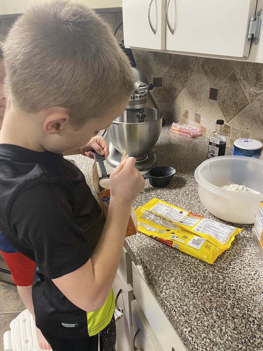 Amanda Davis tweet media