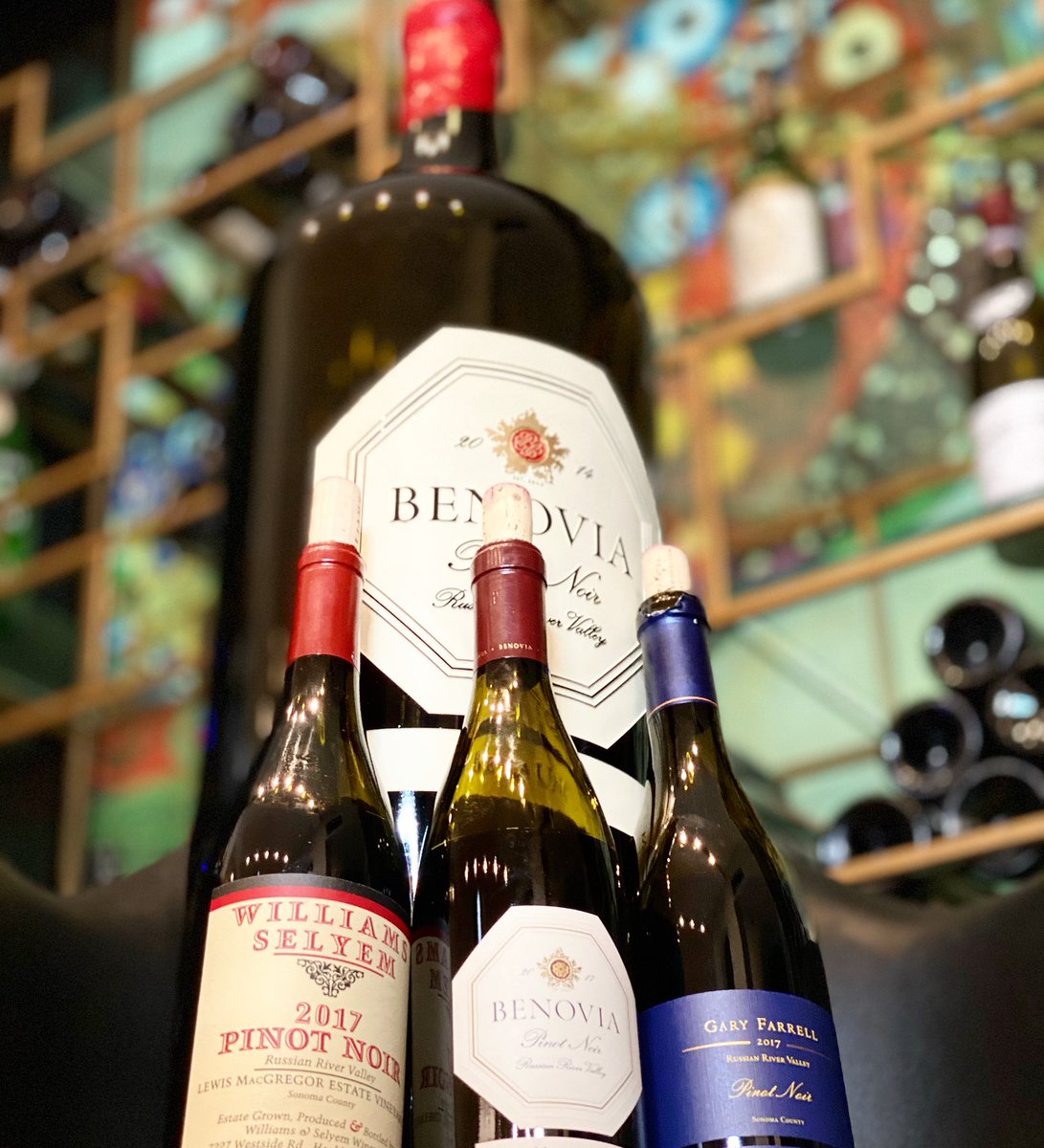 Mark Oldman (@markoldman) on Twitter photo ➡️ only 34 spots remain (out of Zoom limit of 500) 4 my "American Grand Cru" virtual tasting 2NITE w @Benovia's Mike Sullivan, <a href="/GFarrellWinery/">Gary Farrell Winery</a>’s Theresa Heredia, & <a href="/Williams_Selyem/">Williams Selyem</a>’s Jeff Mangahas. FREE reg, while seats remain:
eventbrite.com/e/139612248995 #wine #vino #virtualtasting ➡️ only 34 spots remain (out of Zoom limit of 500) 4 my "American Grand Cru" virtual tasting 2NITE w @Benovia's Mike Sullivan, <a href="/GFarrellWinery/">Gary Farrell Winery</a>’s Theresa Heredia, & <a href="/Williams_Selyem/">Williams Selyem</a>’s Jeff Mangahas. FREE reg, while seats remain:
eventbrite.com/e/139612248995 #wine #vino #virtualtasting