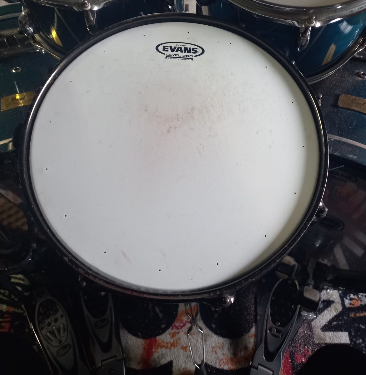 JoseUdrums's tweet photo. New snare drumhead, too many shots these days....something is coming...love❤
#joseudrums #evans #neversurrender https://t.co/HfcUYqaaYb