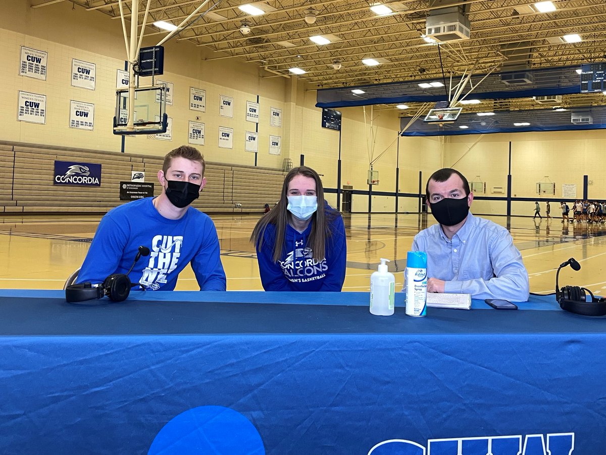 CUWFalcons's tweet photo. In the 19th episode of the Falcon Focus, @MMenzl talks basketball all day, starting with @CUWWBB senior Hannah Boettcher! In the second segment, Menzl sits down with @CUWMBB junior @bkeller_15! 
#FalconsSoar #D3Basketball 
https://t.co/55oy7YzLhi https://t.co/UPKMtZPD1V