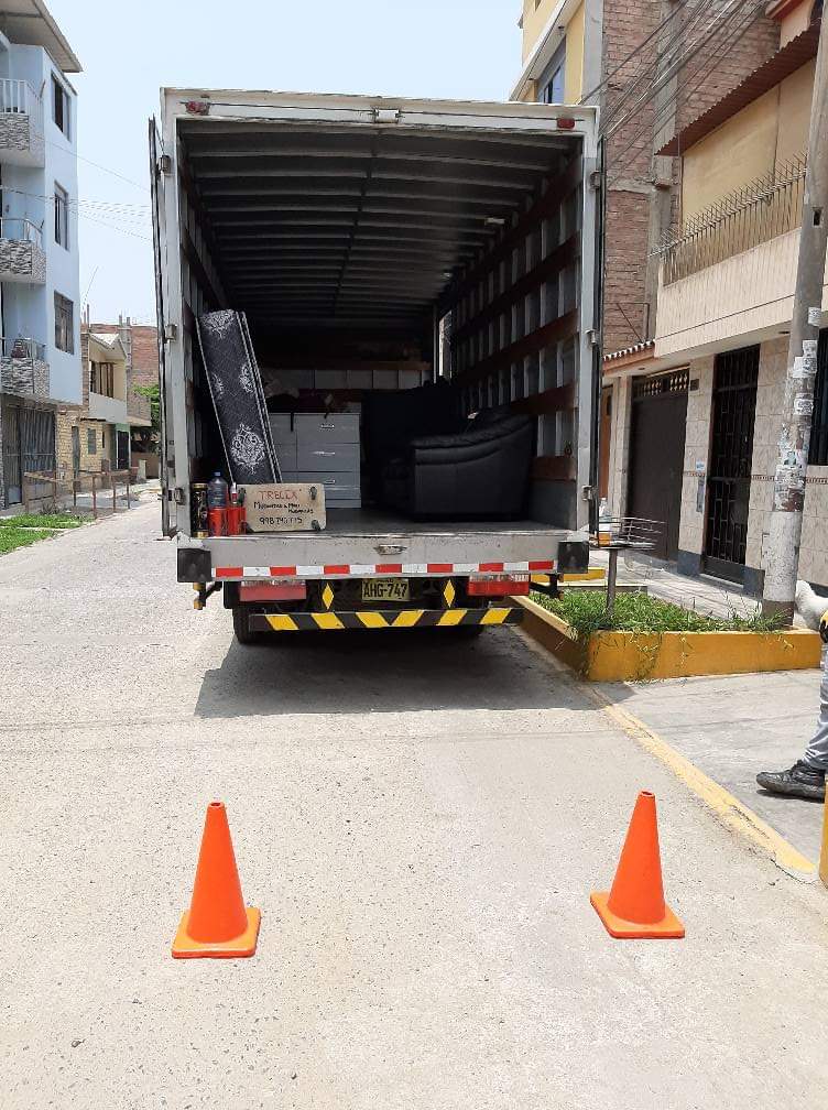 cargaamerica's tweet photo. Brindamos Servicio De Mudanza y Embalaje Hacía Cualquier Distrito De Lima E Incluso A Diferentes Provincias Del Perú 🚚📦📦
Escríbenos  Al WhatsApp 953108446 - 997051084.
https://t.co/Jb6zn7mauk
#lamolimalima #arequipaperu #icaperu #surcolima #sanborjalima #mirafloreslima #Lima https://t.co/HOcEHQCdqE