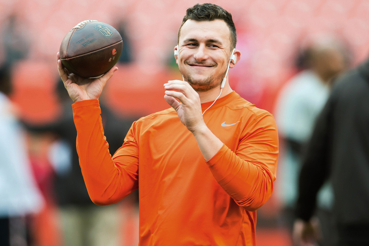 Johnny Manziel wants to become a professional golfer now