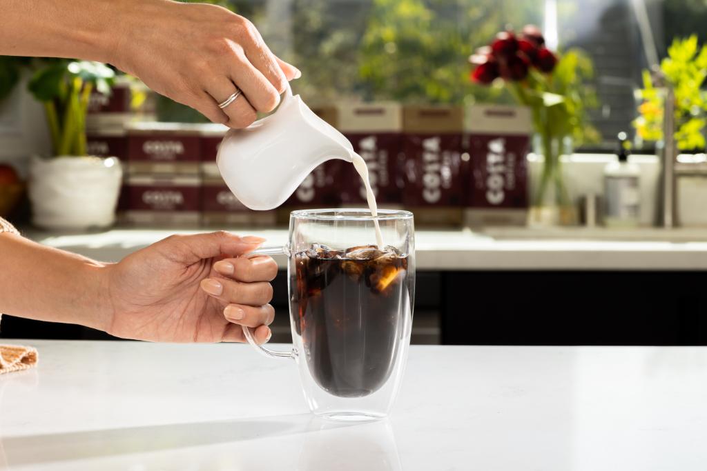 Costa Coffee US tweet media