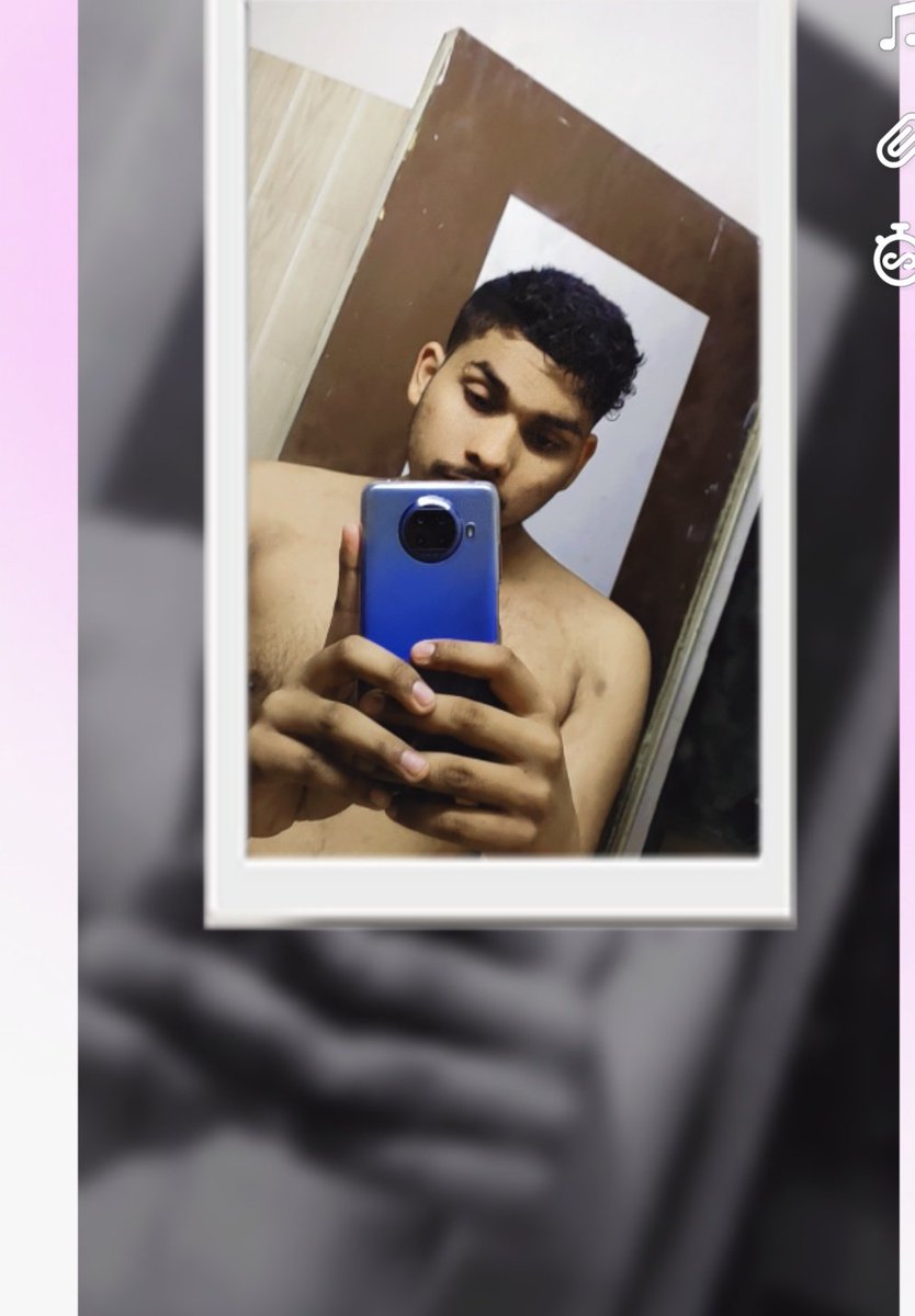 captainrajneesh's tweet photo. One night stand    One night stand 
Expecting in           got in college
 college https://t.co/AXjXcRNtEU