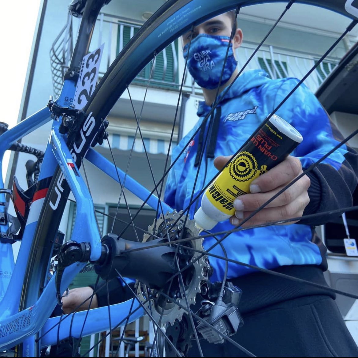 WalBike's tweet photo. Ready for @il_Laigueglia 

#Walbike official supplier @t_colpackballan https://t.co/DpK8srKx7Y
