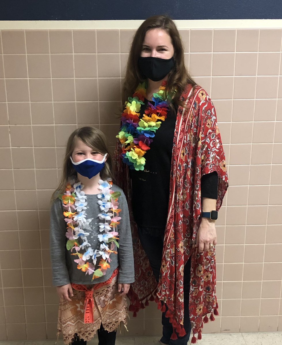 Jenell Rosol (@rosolreads) on Twitter photo Travel with a good book <a href="/BSE_Bobcats1/">Big Springs Elementary School</a>. Our bobcats are celebrating reading!! <a href="/UnitedWayDallas/">United Way of Metropolitan Dallas</a> #LibrariesinRISD #ReadAcrossAmericaDay #RISDUnitedinReaading Travel with a good book <a href="/BSE_Bobcats1/">Big Springs Elementary School</a>. Our bobcats are celebrating reading!! <a href="/UnitedWayDallas/">United Way of Metropolitan Dallas</a> #LibrariesinRISD #ReadAcrossAmericaDay #RISDUnitedinReaading