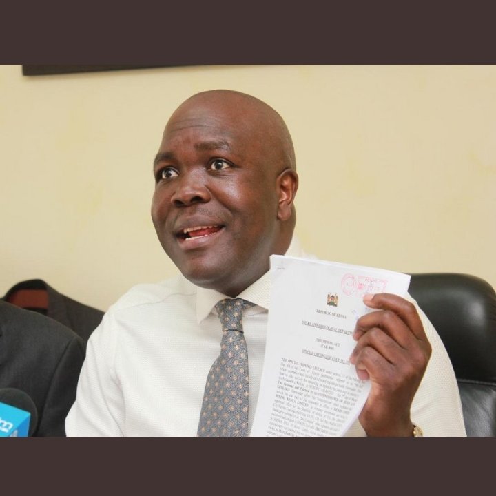 YesWeCan2's tweet photo. Karen Nyamu should stop confusing Kenyans by trolling #Samidoh family. @karennyamunbo was Jacob Juma's sidechick upto his death. She should tell us who killed Jacob Juma. #Newsnight Joshua Kutuny @TheKenyanPost #Punchline https://t.co/VV6qoM5Th8
